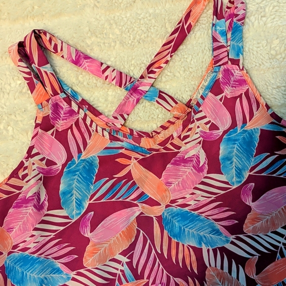 Floral Patterned Tank - Picture 2 of 2